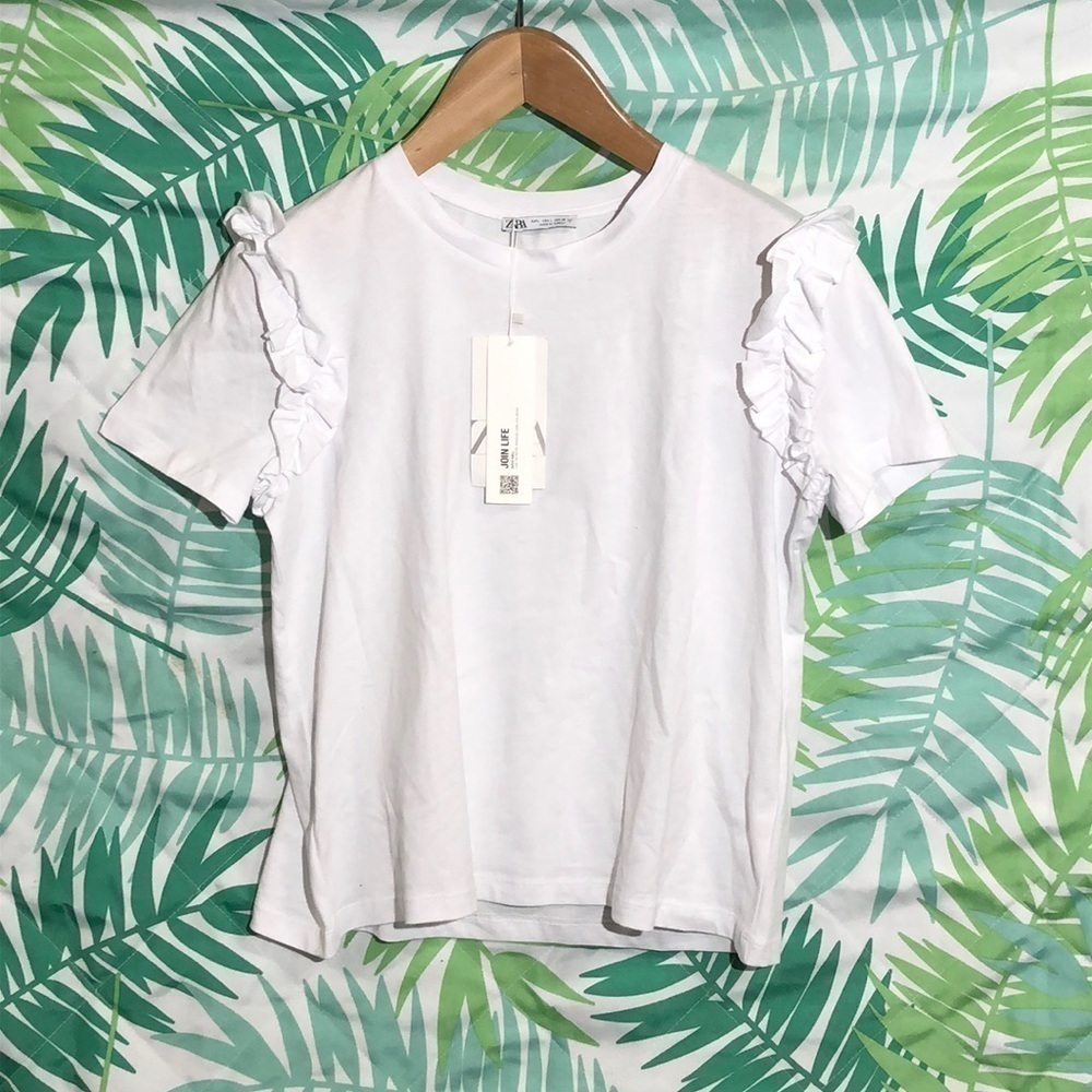 White Zara short sleeve ruffle shirt